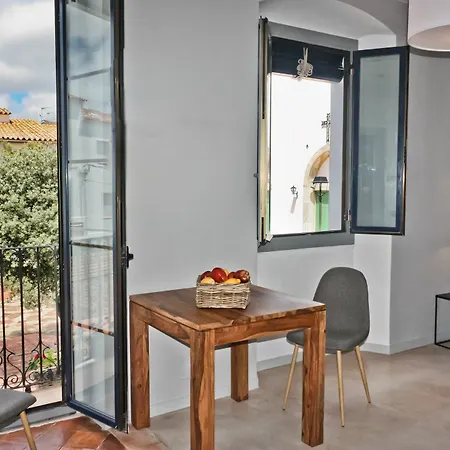 Casa Calella 3* 칼레냐 데 팔라푸르헬